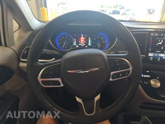 2023 Chrysler Pacifica Touring L 121.6" WB - miniatura 10