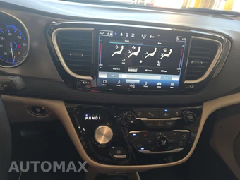 2023 Chrysler Pacifica Touring L 121.6" WB - miniatura 11