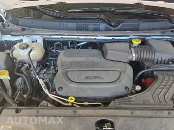 2023 Chrysler Pacifica Touring L 121.6" WB - miniatura 16