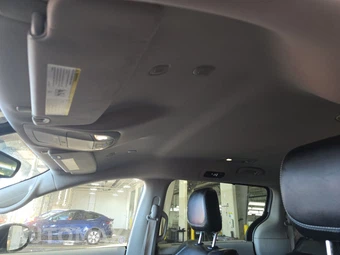 2023 Chrysler Pacifica Touring L 121.6" WB - miniatura 19
