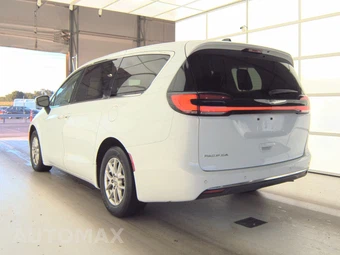 2023 Chrysler Pacifica Touring L 121.6" WB - miniatura 6