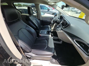 2023 Chrysler Pacifica Touring L 121.6" WB - miniatura 8