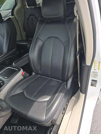 2023 Chrysler Pacifica Touring L 121.6" WB - miniatura 6