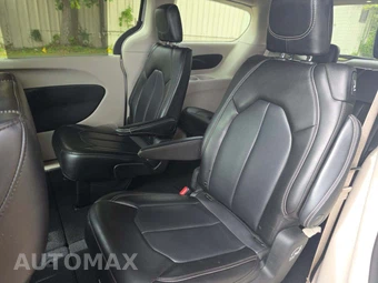 2023 Chrysler Pacifica Touring L 121.6" WB - miniatura 13