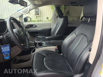 2023 Chrysler Pacifica Touring L 121.6" WB - miniatura 6