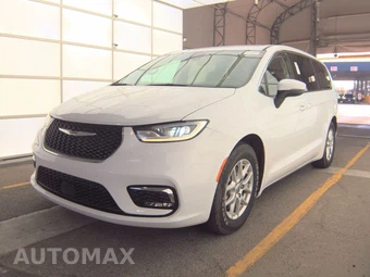 2023 Chrysler Pacifica Touring L 121.6" WB