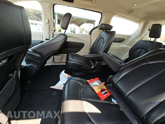 2023 Chrysler Pacifica Touring L 121.6" WB - miniatura 13