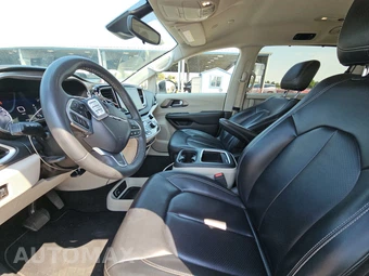 2023 Chrysler Pacifica Touring L 121.6" WB - miniatura 7