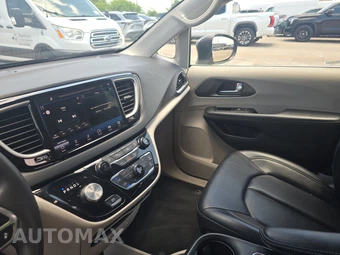2023 Chrysler Pacifica Touring L 121.6" WB - miniatura 11