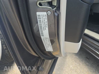 2023 Chrysler Pacifica Touring L 121.6" WB - miniatura 15