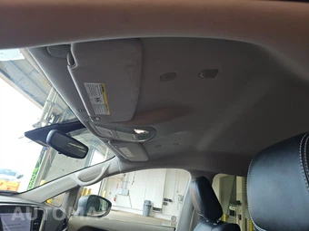 2023 Chrysler Pacifica Touring L 121.6" WB - miniatura 18