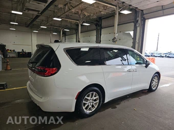 2023 Chrysler Pacifica Touring L 121.6" WB - miniatura 4