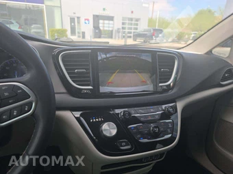 2023 Chrysler Pacifica Touring L 121.6" WB - miniatura 10
