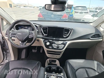 2023 Chrysler Pacifica Touring L 121.6" WB - miniatura 11