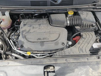 2023 Chrysler Pacifica Touring L 121.6" WB - miniatura 16
