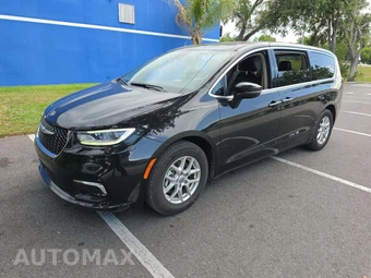 2023 Chrysler Pacifica Touring L 121.6" WB