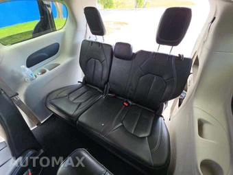 2023 Chrysler Pacifica Touring L 121.6" WB - miniatura 14