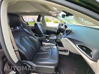 2023 Chrysler Pacifica Touring L 121.6" WB - miniatura 19