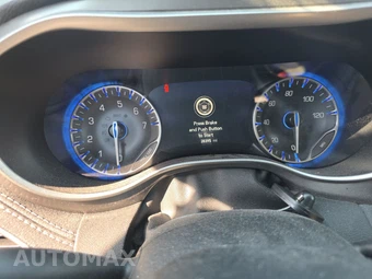2023 Chrysler Pacifica Touring L 121.6" WB - miniatura 12