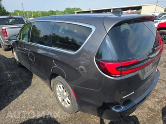 2023 Chrysler Pacifica Touring L 121.6" WB - miniatura 6