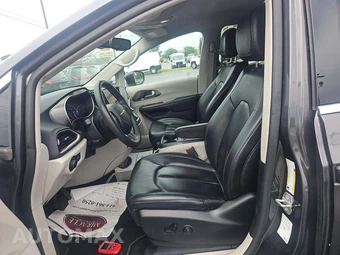 2023 Chrysler Pacifica Touring L 121.6" WB - miniatura 6