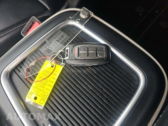 2023 Chrysler Pacifica Touring L 121.6" WB - miniatura 8