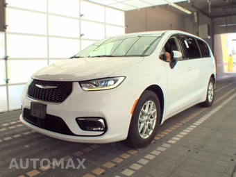 2023 Chrysler Pacifica Touring L 121.6" WB - car from the USA, Manheim Buy-Now listing at AUTOMAX