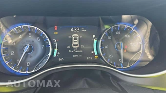 2023 Chrysler Pacifica Touring L 121.6" WB - miniatura 21