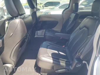 2023 Chrysler Pacifica Touring L 121.6" WB - miniatura 13