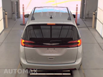 2023 Chrysler Pacifica Touring L 121.6" WB - miniatura 5