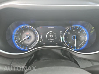 2023 Chrysler Pacifica Touring L 121.6" WB - miniatura 12