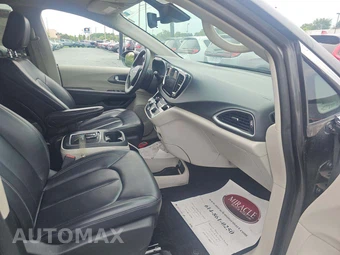 2023 Chrysler Pacifica Touring L 121.6" WB - miniatura 18