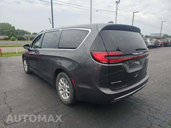 2023 Chrysler Pacifica Touring L 121.6" WB - miniatura 2
