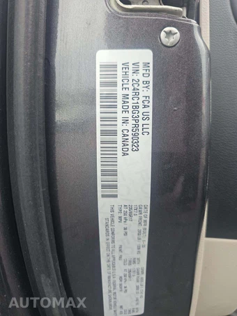 2023 Chrysler Pacifica Touring L 121.6" WB - miniatura 5