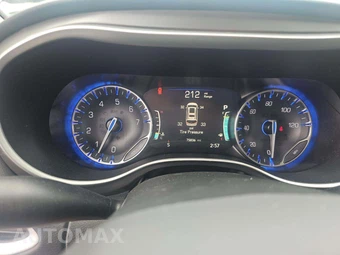 2023 Chrysler Pacifica Touring L 121.6" WB - miniatura 9