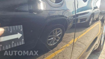 2023 Chrysler Pacifica Touring L 121.6" WB - miniatura 24
