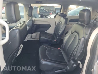 2023 Chrysler Pacifica Touring L 121.6" WB - miniatura 13