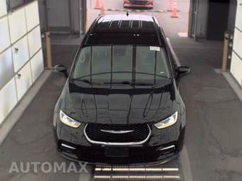 2023 Chrysler Pacifica Touring L 121.6" WB - miniatura 2