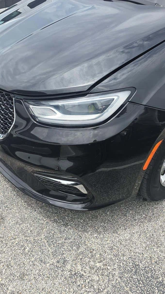2023 Chrysler Pacifica Touring L 121.6" WB - miniatura 21