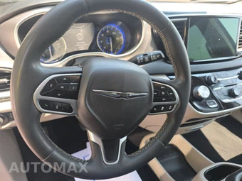 2023 Chrysler Pacifica Touring L 121.6" WB - miniatura 10