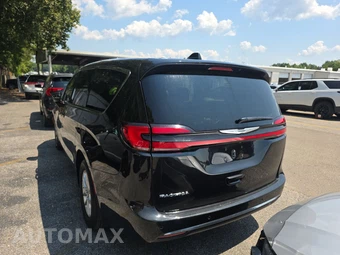 2023 Chrysler Pacifica Touring L 121.6" WB - miniatura 6