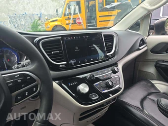 2023 Chrysler Pacifica Touring L 121.6" WB – miniatura 10