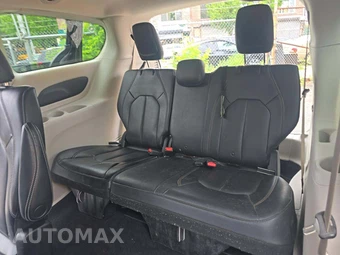 2023 Chrysler Pacifica Touring L 121.6" WB – miniatura 13