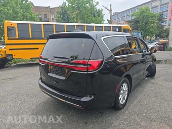 2023 Chrysler Pacifica Touring L 121.6" WB – miniatura 3