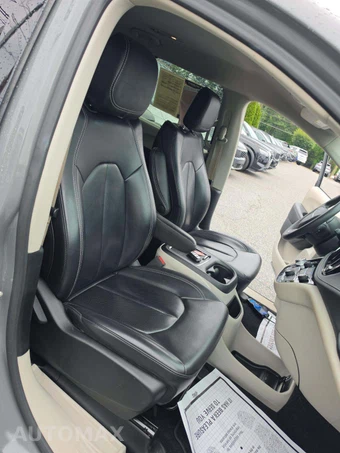 2023 Chrysler Pacifica Touring L 121.6" WB - miniatura 19