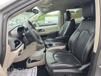 2023 Chrysler Pacifica Touring L 121.6" WB - miniatura 6