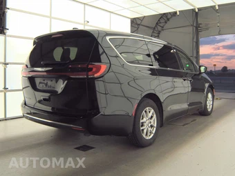2023 Chrysler Pacifica Touring L 121.6" WB – miniatura 4
