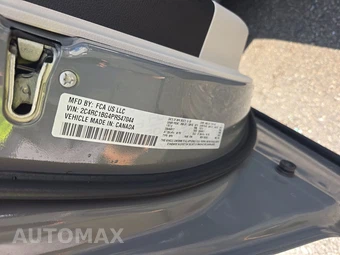 2023 Chrysler Pacifica Touring L 121.6" WB - miniatura 15