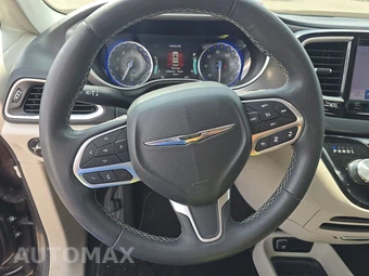 2023 Chrysler Pacifica Touring L 121.6" WB - miniatura 10