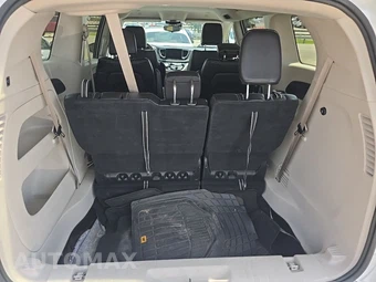 2023 Chrysler Pacifica Touring L 121.6" WB – miniatura 17